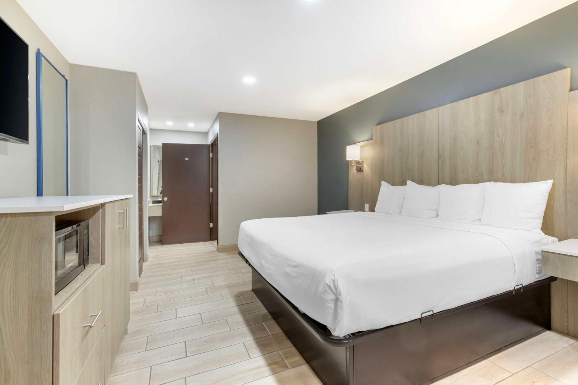 Hotel Best Western Plus Inn&suites 3*